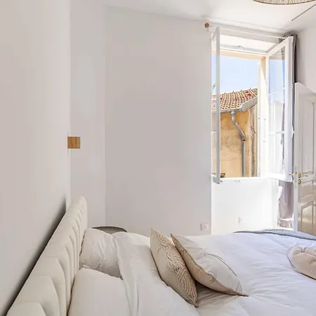 Neuf 2 Pieces Port Appartement